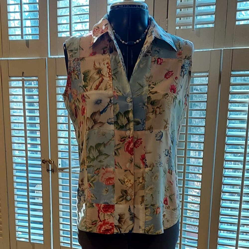 Liz Claiborne Floral Patchwork Collared & Sleeveless Blouse Vintage Size PS